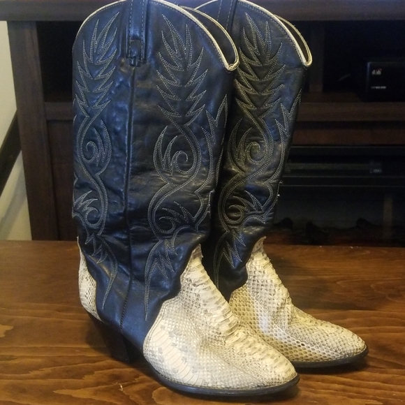 acme snakeskin boots